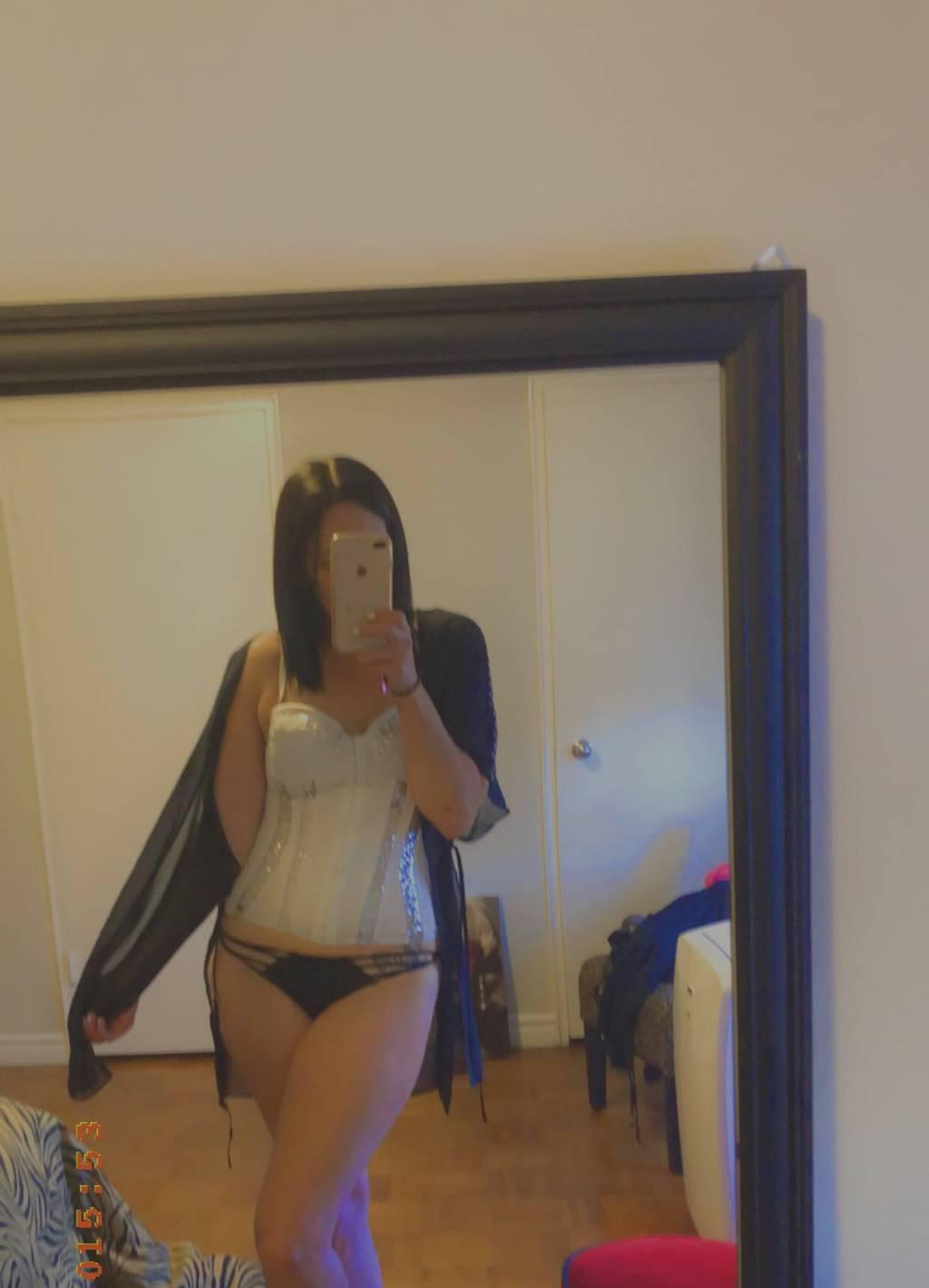 ♡ jazmin ♡ pics vids for sale ~ No incalls or outcalls avail
