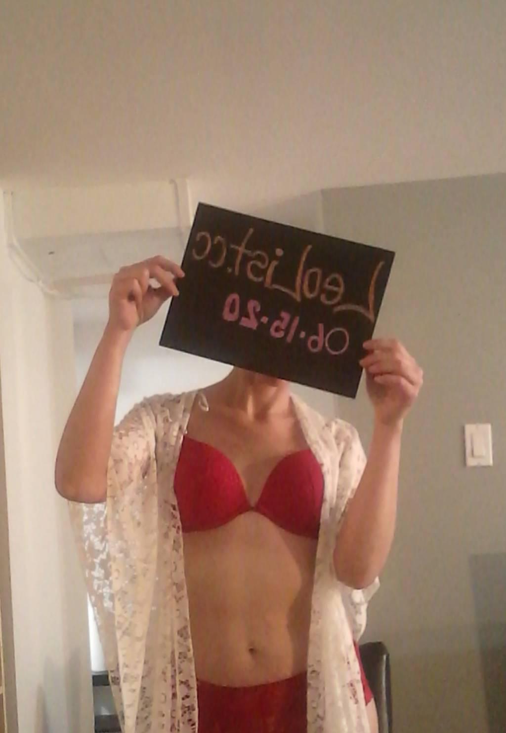 hole in onewet,willing and waiting for you xoxo