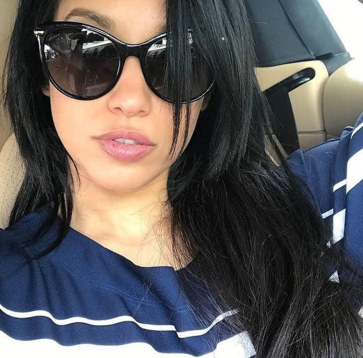 Am rose shalom am here for your services 24/7