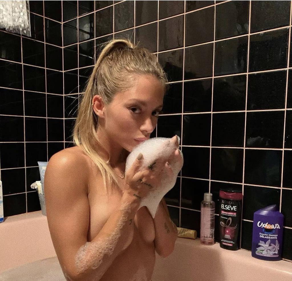 NEWNEW PETITE BLONDE _ NOT HERE LONG _ DONT MISS THIS_