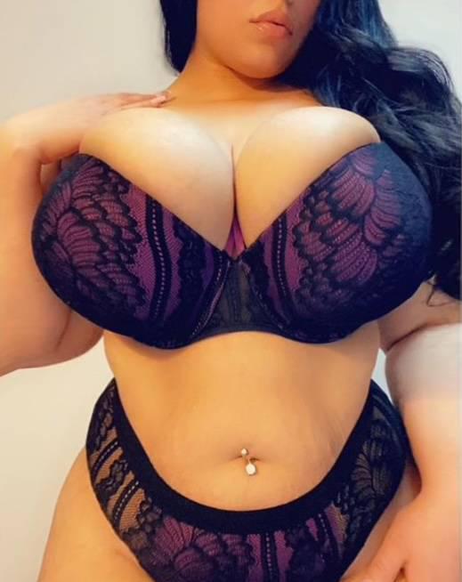 ALL NATURAL - MIXED BEAUTY INCALL/OUTCALL