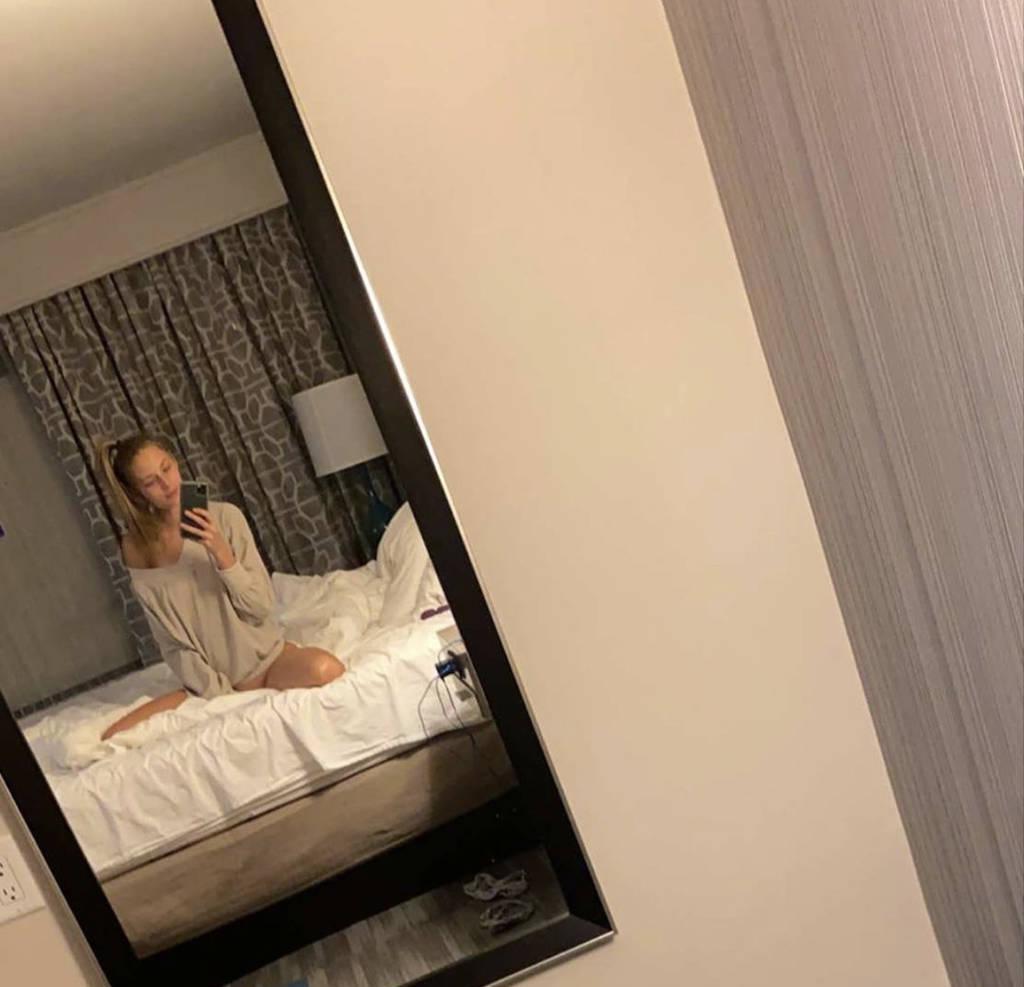 StefanyXXXback to Fort Mac