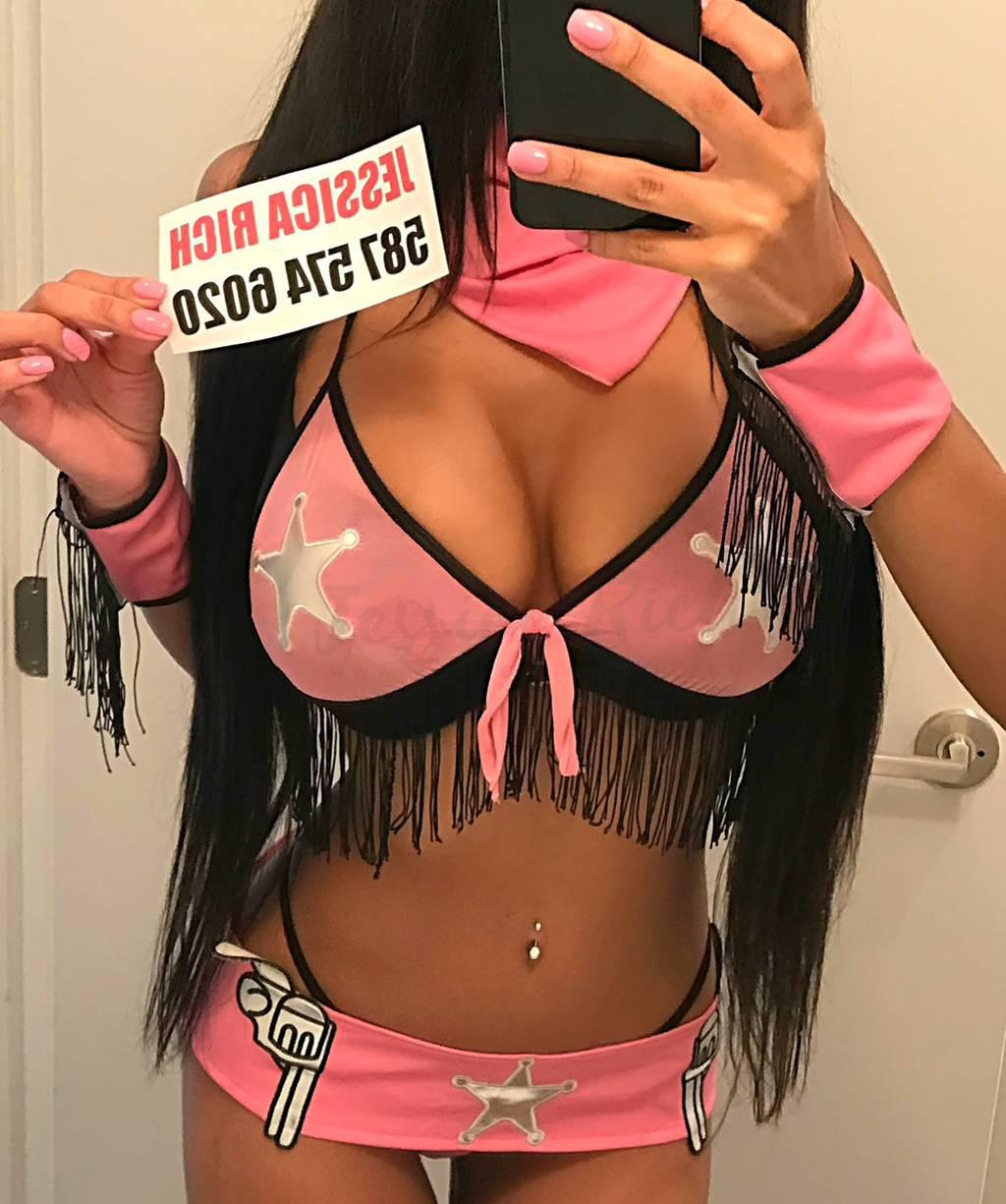 IN TOWN NOW!!! *** PRETTY FACE ** 32DD LONG LEGS ** SEXY